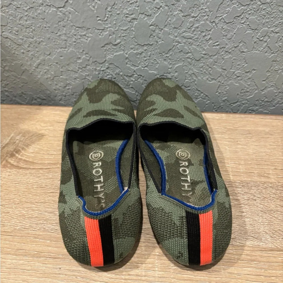 EUC Rothy’s The loafer Olive Camo Sz 6.5 - Picture 5 of 7